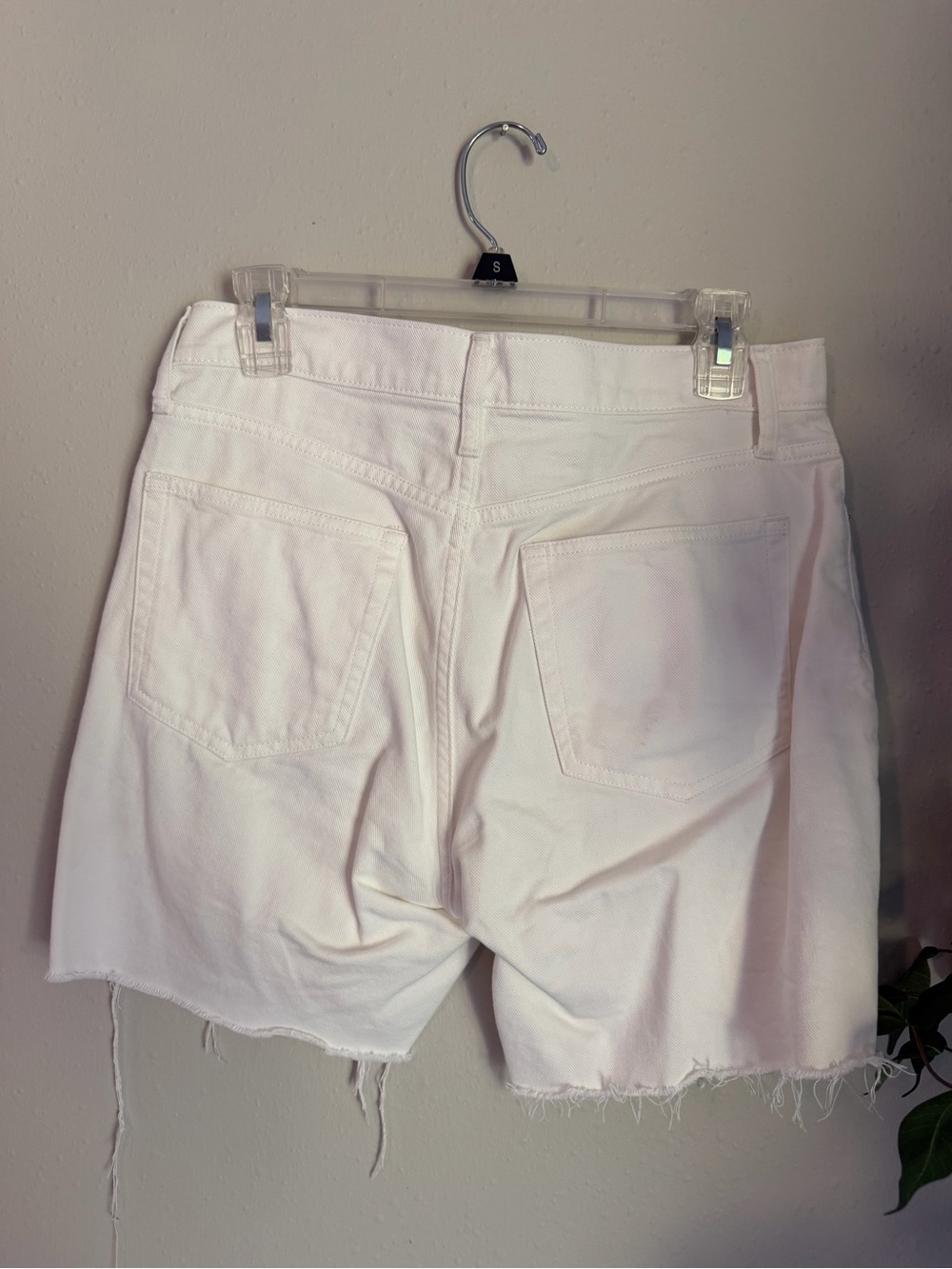Gap High Rise Cheeky Midi Short - Picture 3 of 5